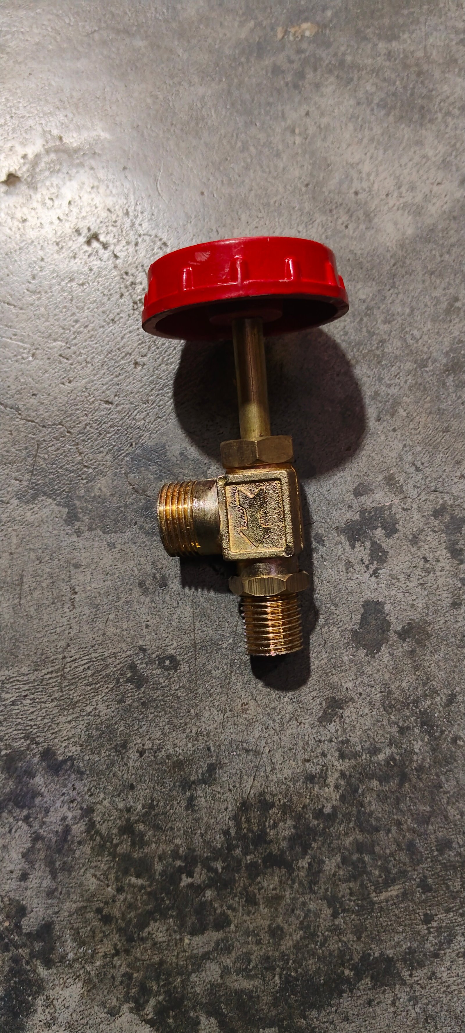 Gas controller